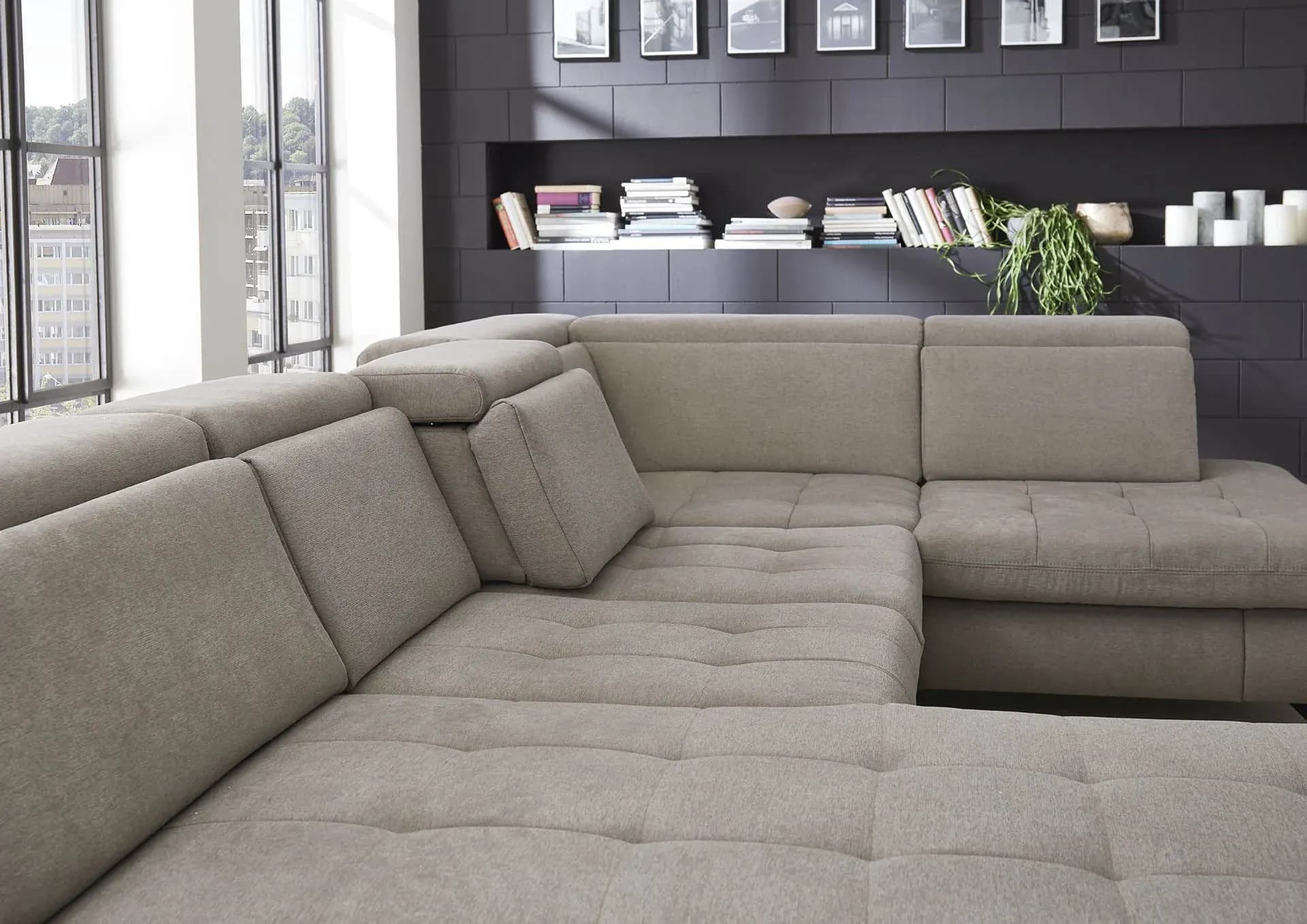 Wohnlandschaft - Longchair links mit 2,5-Sitzer und Ecke rechts, Sitztiefe verstellbar, Stoff, Granit