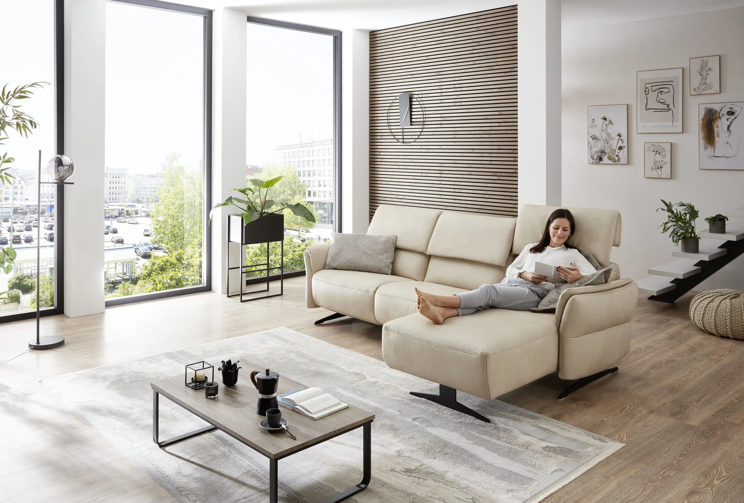 Ecksofa - 2-Sitzer mit Longchair rechts, Leder, Ecru