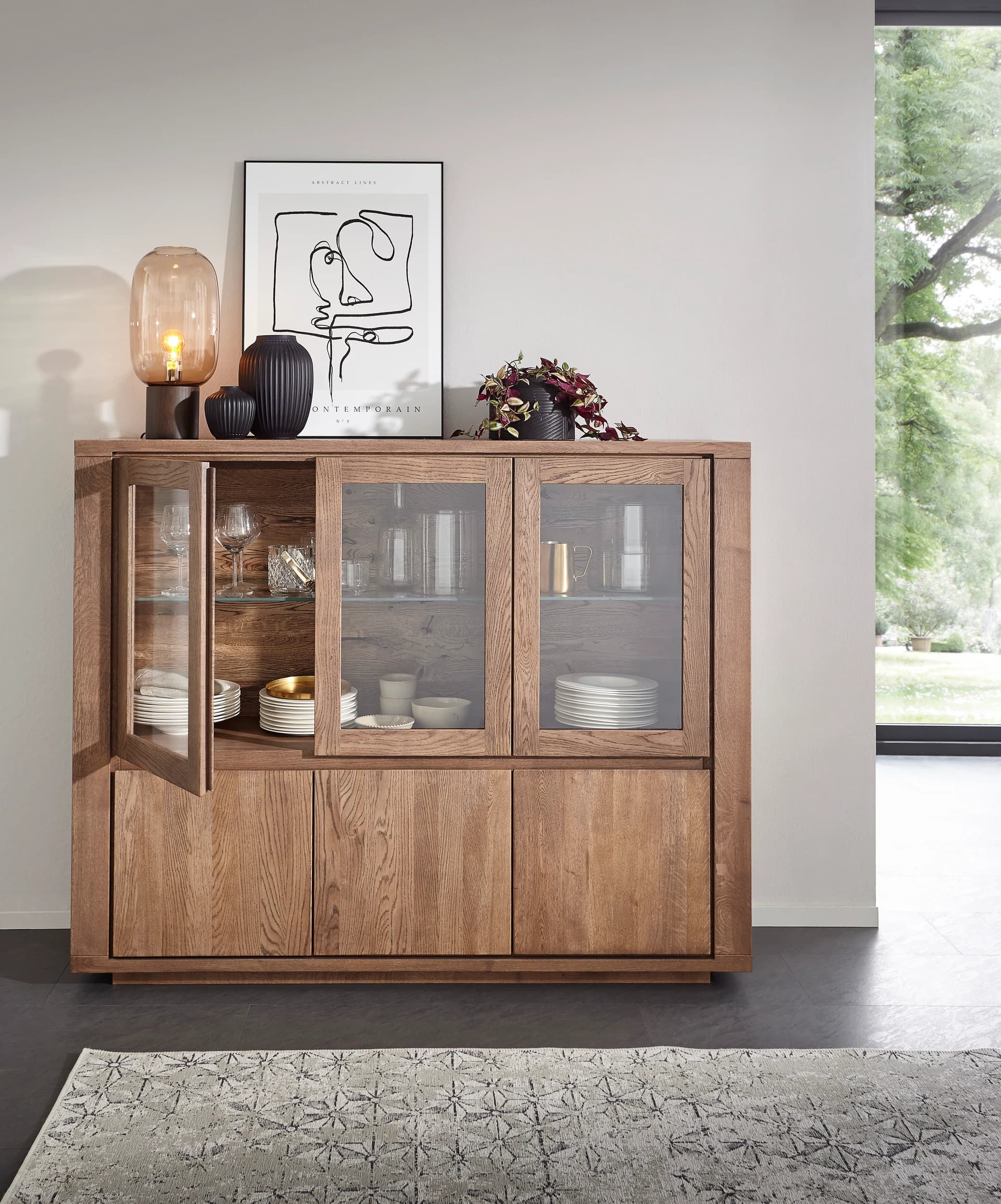 Highboard Bakersfield - sichtbare Rückwand geschroppt, Asteiche massiv, barrique