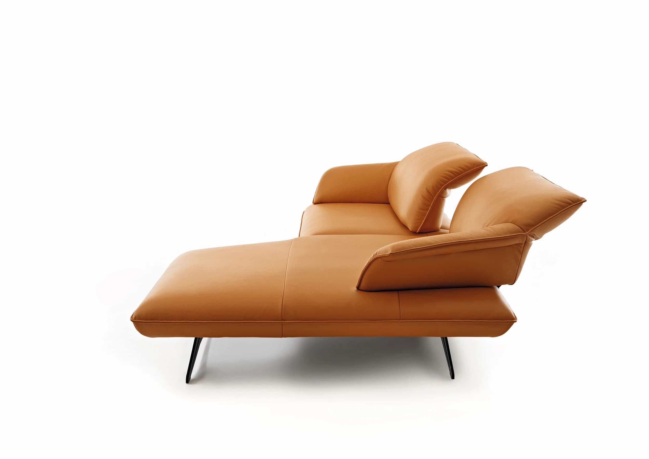 Ecksofa - 1-Sitzer mit Longchair rechts, Kopfteil/Sitztiefe verstellbar, Leder, Gold