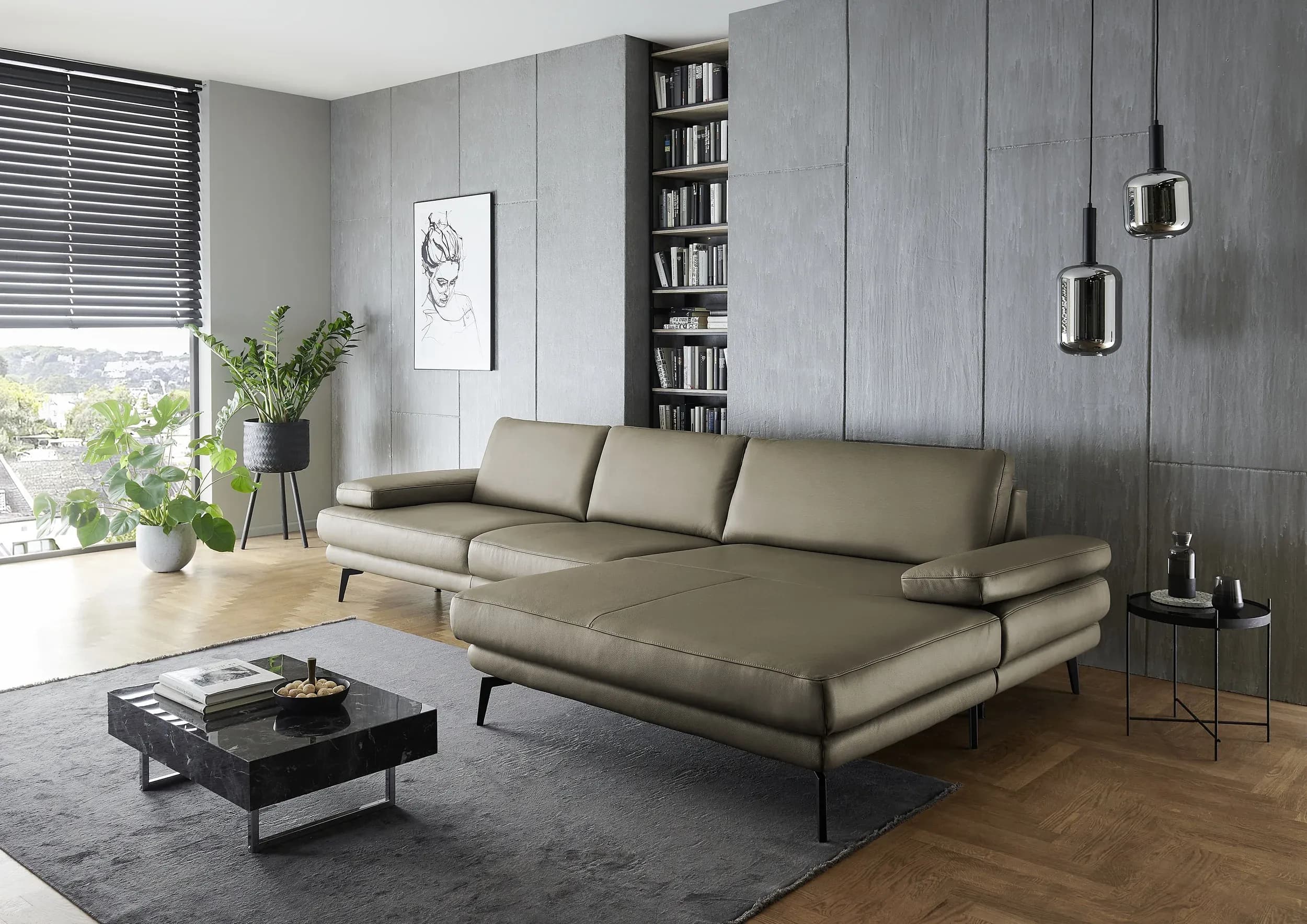 Ecksofa - 3-Sitzer mit Longchair rechts, Leder, Dunkelgrün