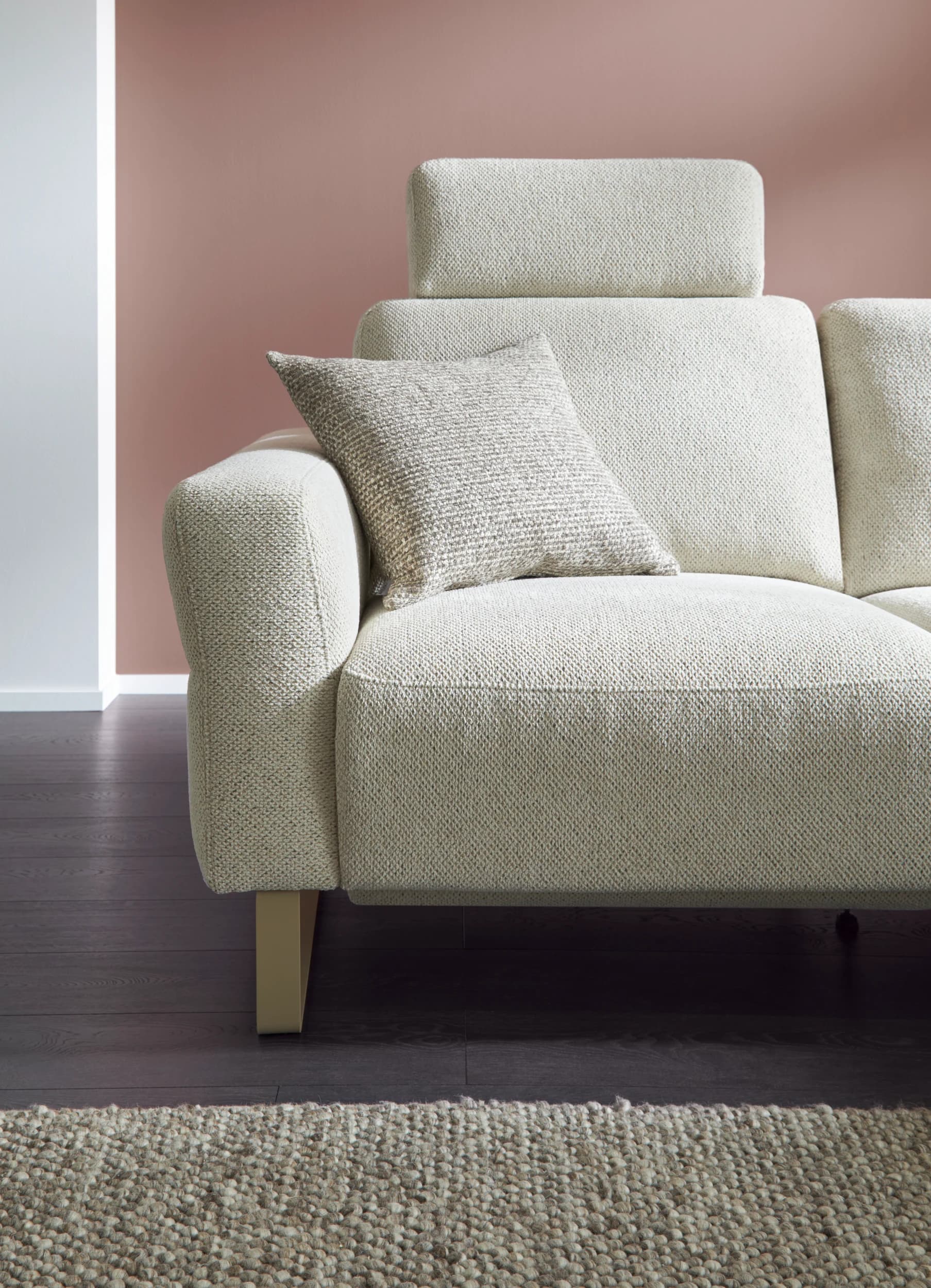 Ecksofa Leona - 2,5-Sitzer mit Ecke rechts inkl. Relaxfunktion motorisch, Stoff, Creme 