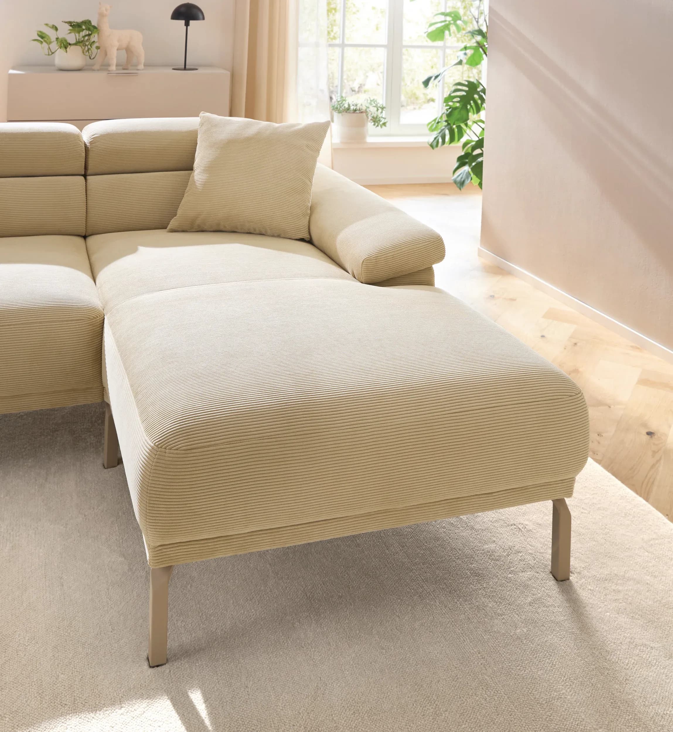 Ecksofa Bolonia - 2-Sitzer mit Longchair rechts inkl. Rückenlehne- und Kopfteilverstellung, Stoff, Cappuccino