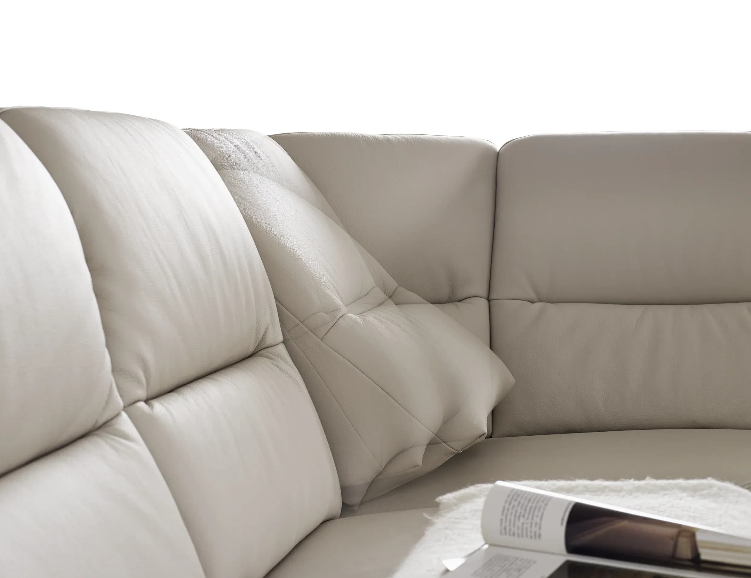 Wohnlandschaft EM St. Gallen - Hocker links, Relax-Eckteil, 3-Sitzer rechts, Leder, Natur