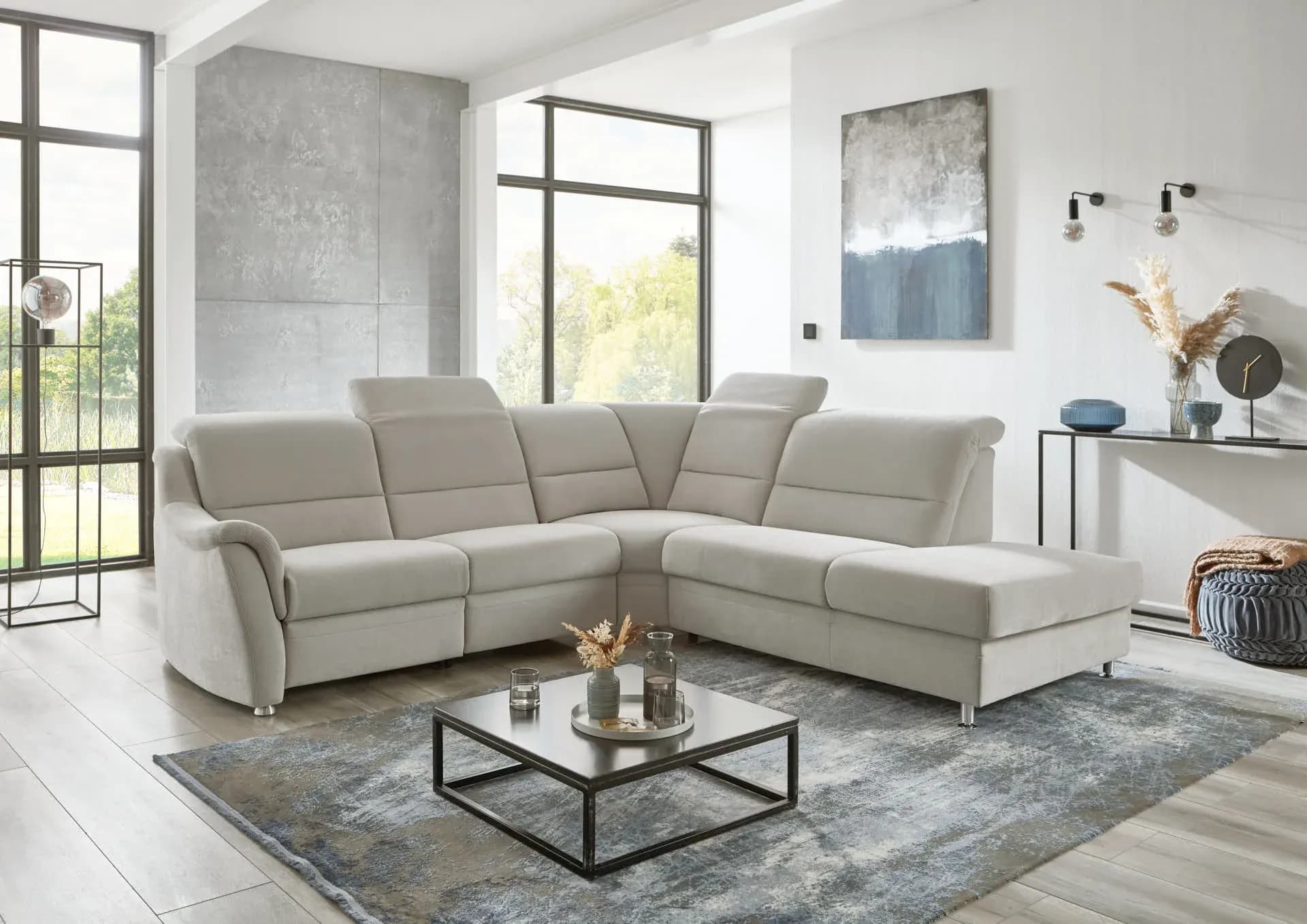Ecksofa - 2,5-Sitzer mit Ecke rechts, Kopfteil verstellbar, Stoff, Silbergrau
