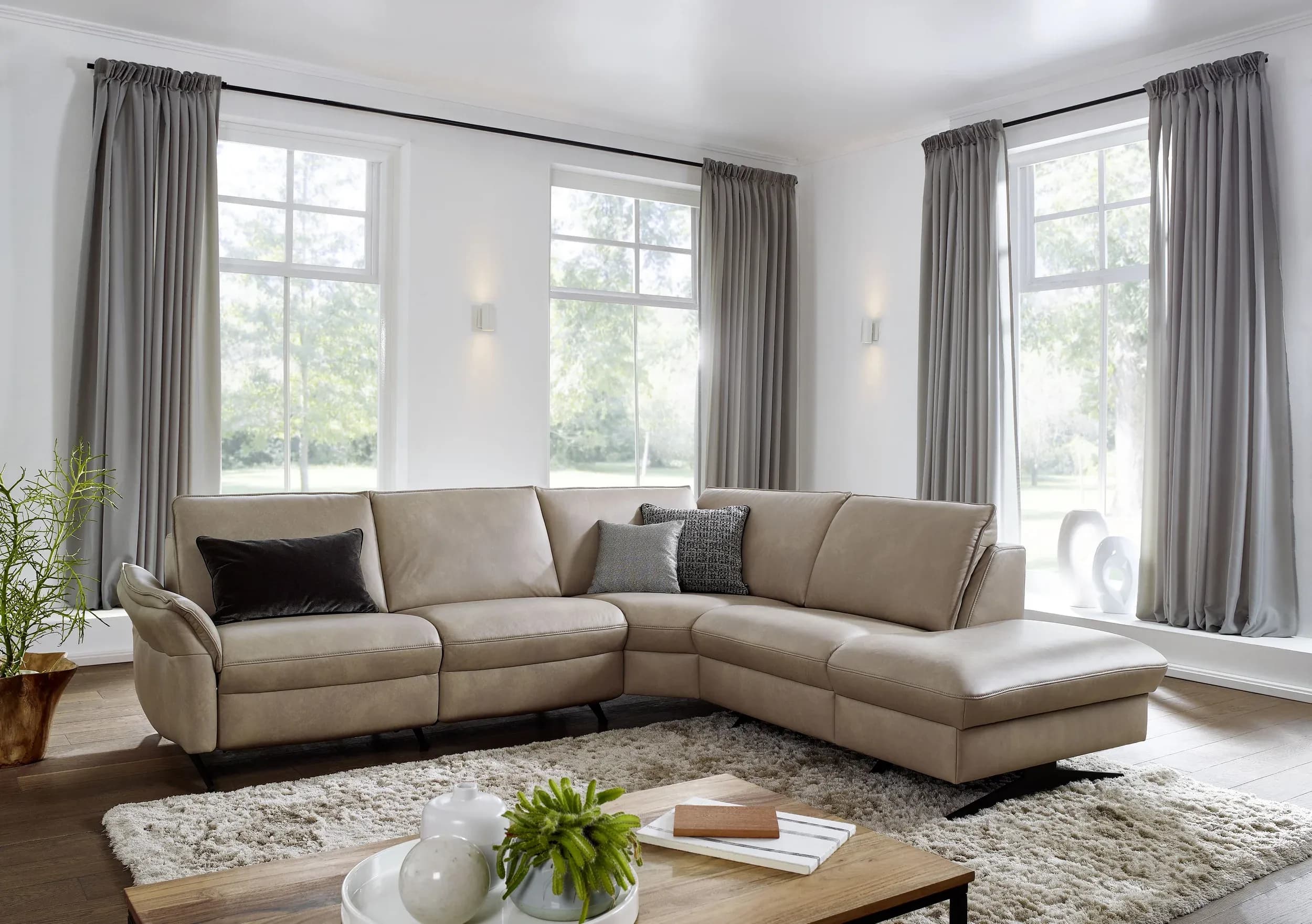 Ecksofa EM Lucca - 2-Sitzer mit Ecke rechts inkl. Armteil verstellbar, Leder, Beige