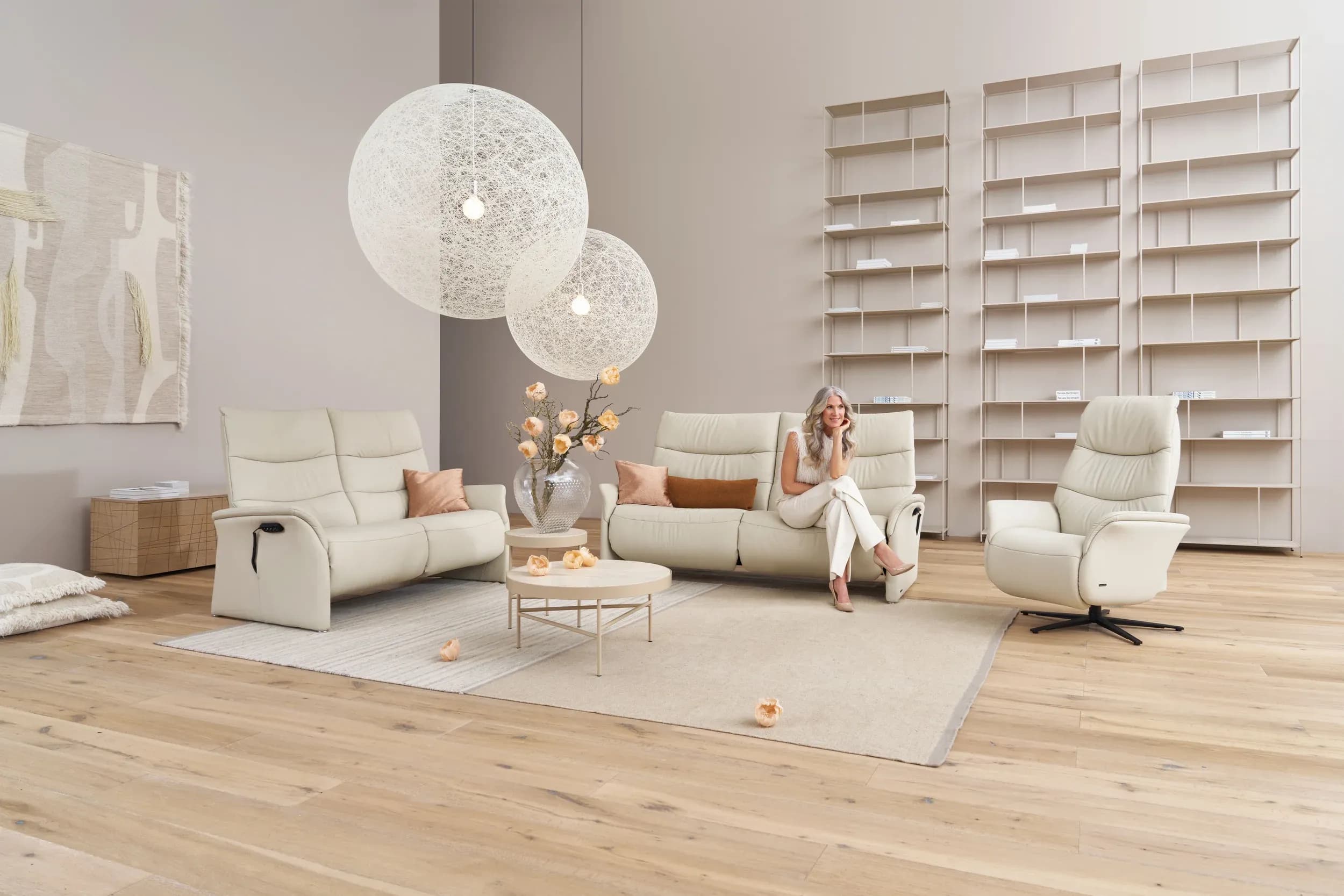 Sofa - 3-Sitzer, Relaxfunktion motorisch, Leder, Beige