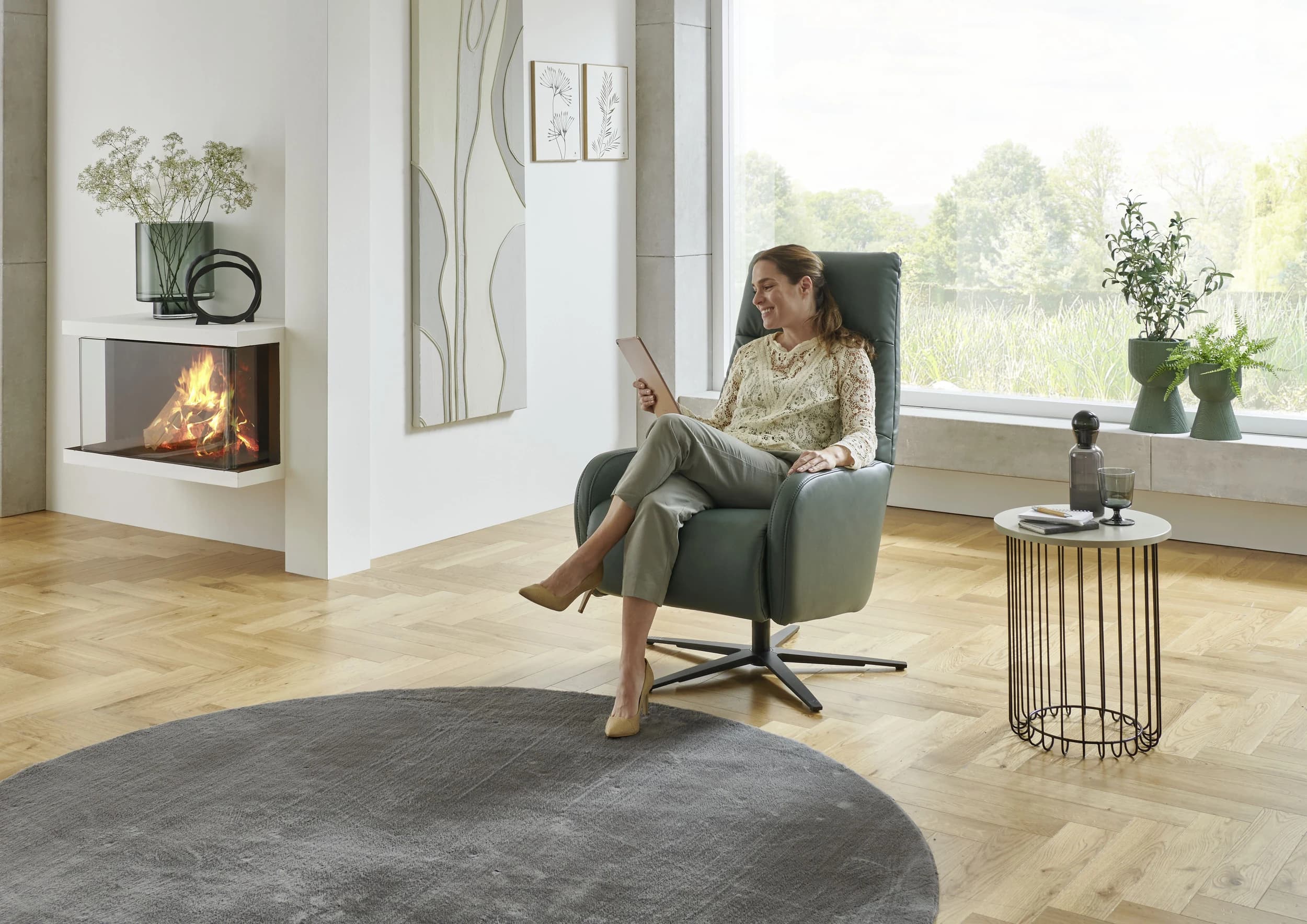 Sessel - drehbar, Kopfteil verstellbar, Leder, Opal