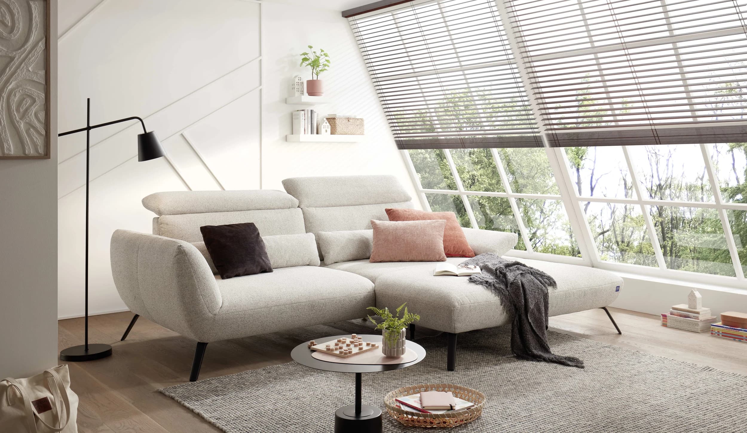 Ecksofa EM Lamego - Rückenlehne, Kopfteil und Armteil verstellbar, Stoff, Beige