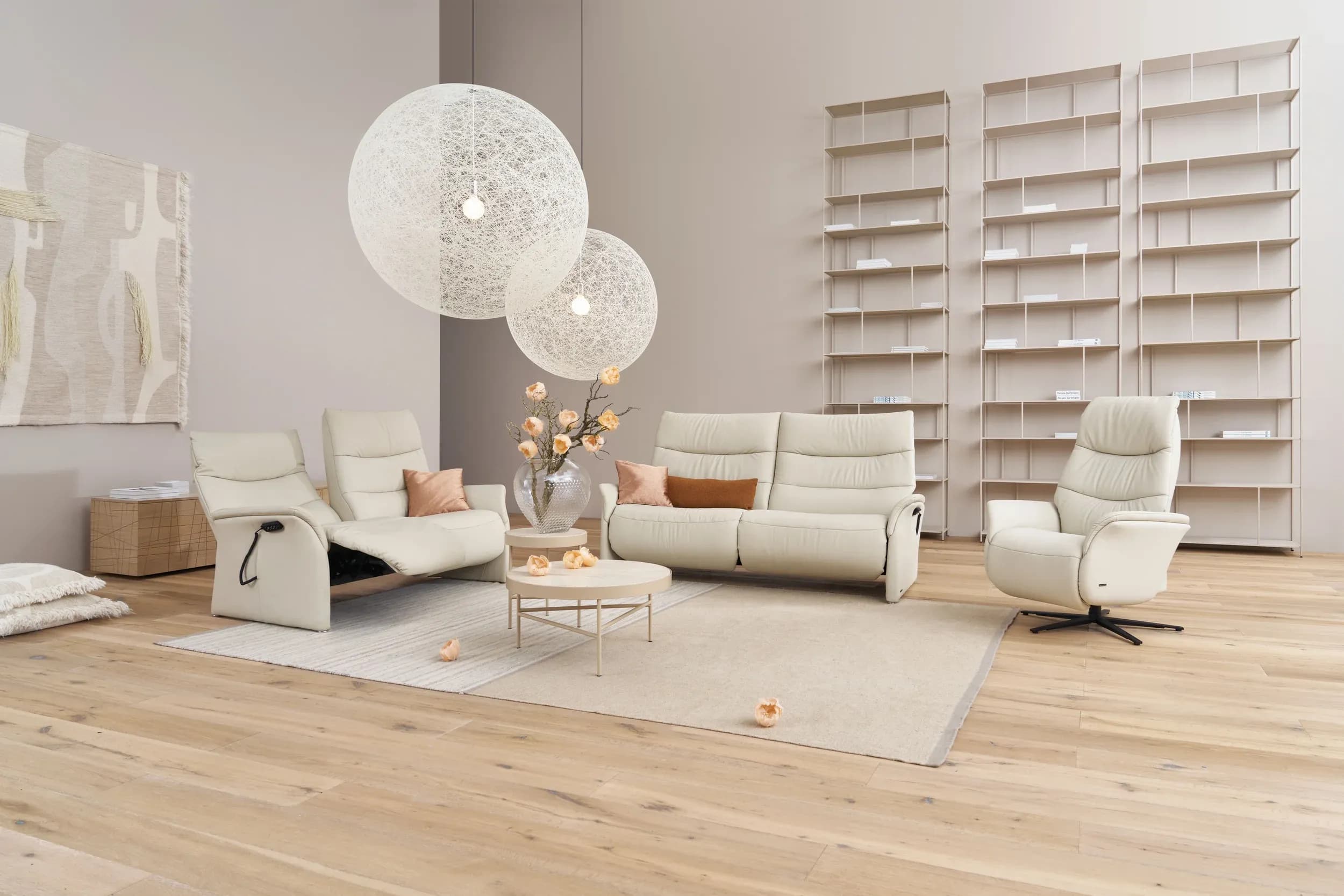 Sofa - 3-Sitzer, Relaxfunktion motorisch, Leder, Beige
