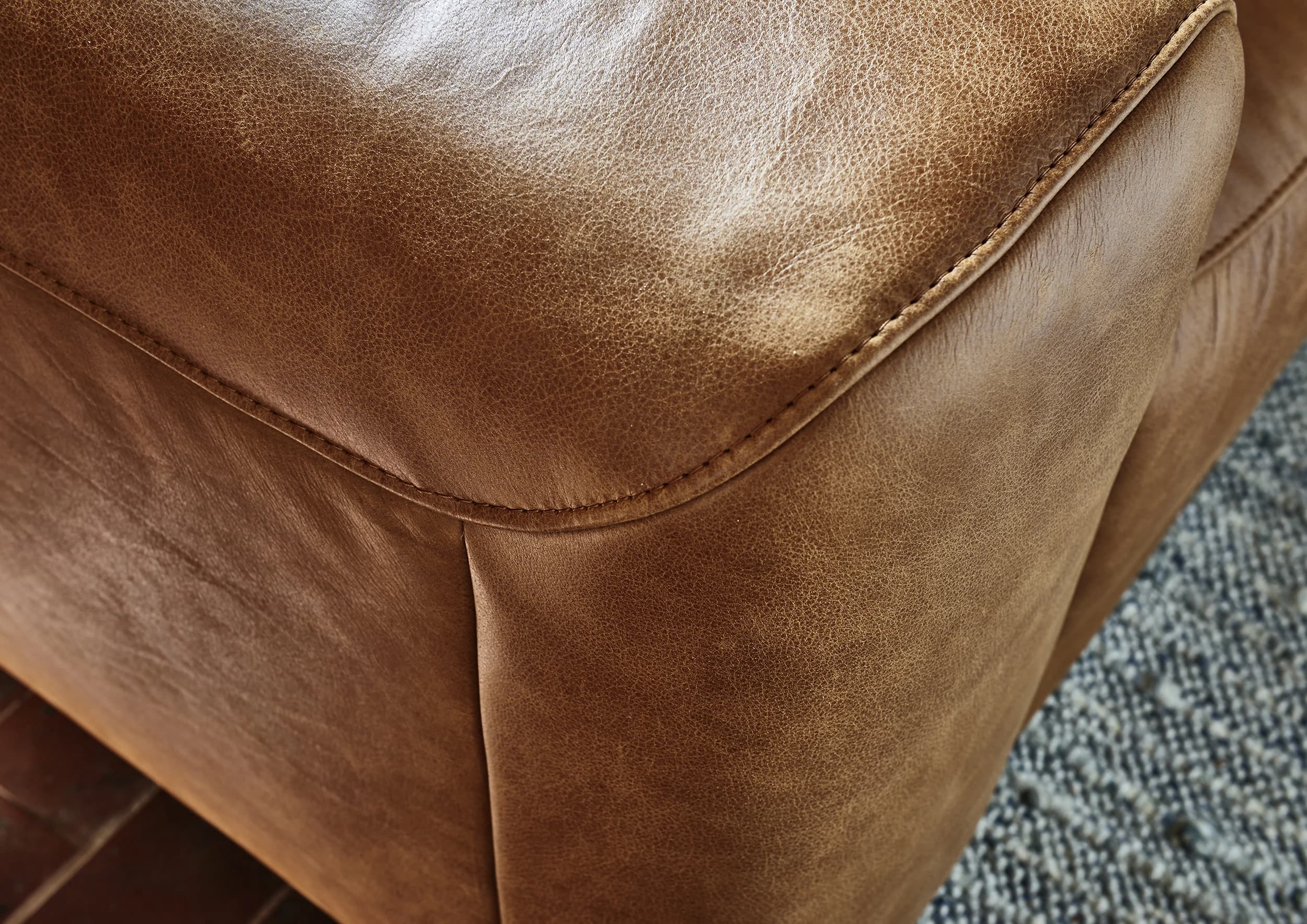 Ecksofa Balok - 2,5-Sitzer, Longchair groß rechts, Relaxfunktion (motorisch), Leder, Cognac
