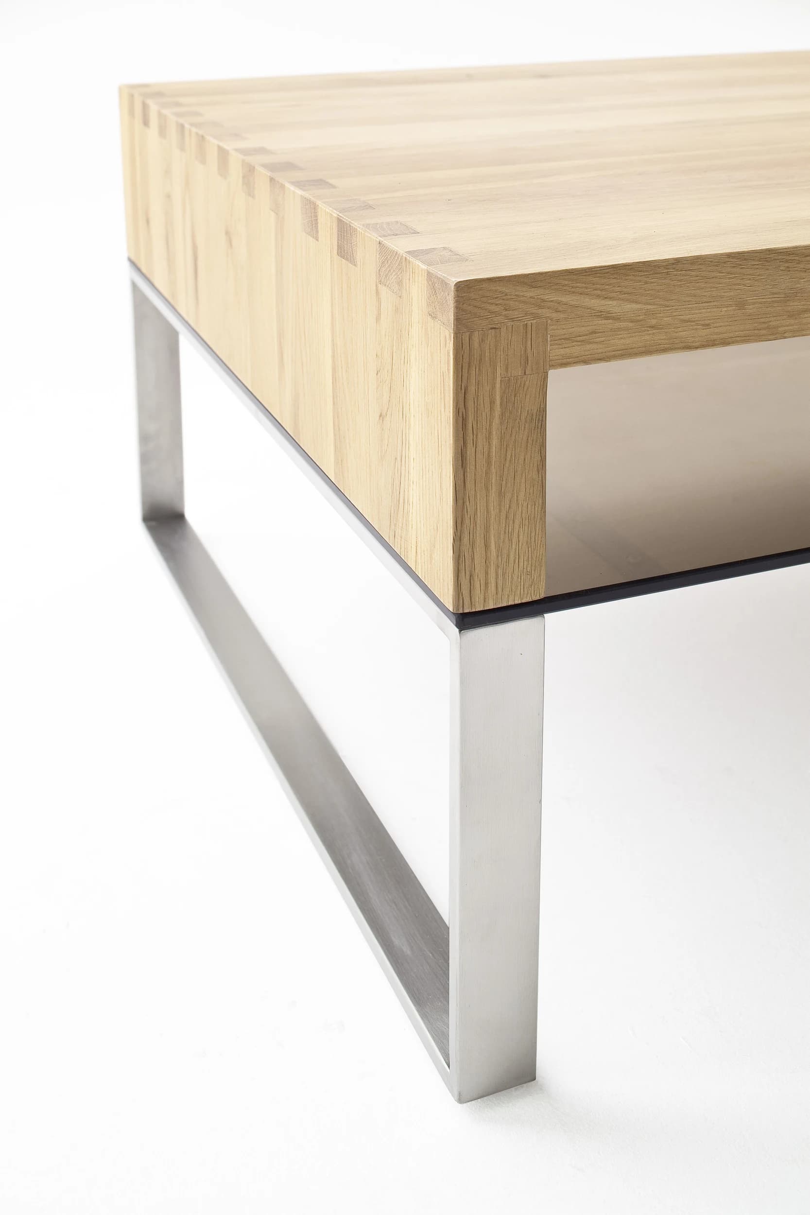 Couchtisch - LBH ca. 110x70x39 cm, Asteiche massiv