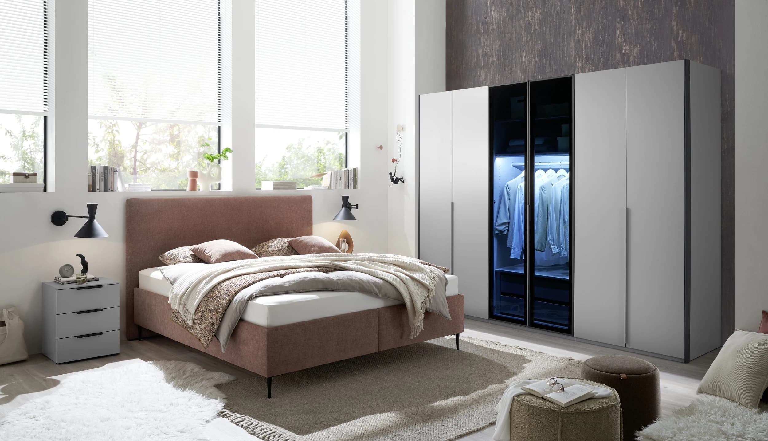 Drehtürenschrank EM Lascala 6-türig - B. ca. 300 cm, seidengrau, Glas