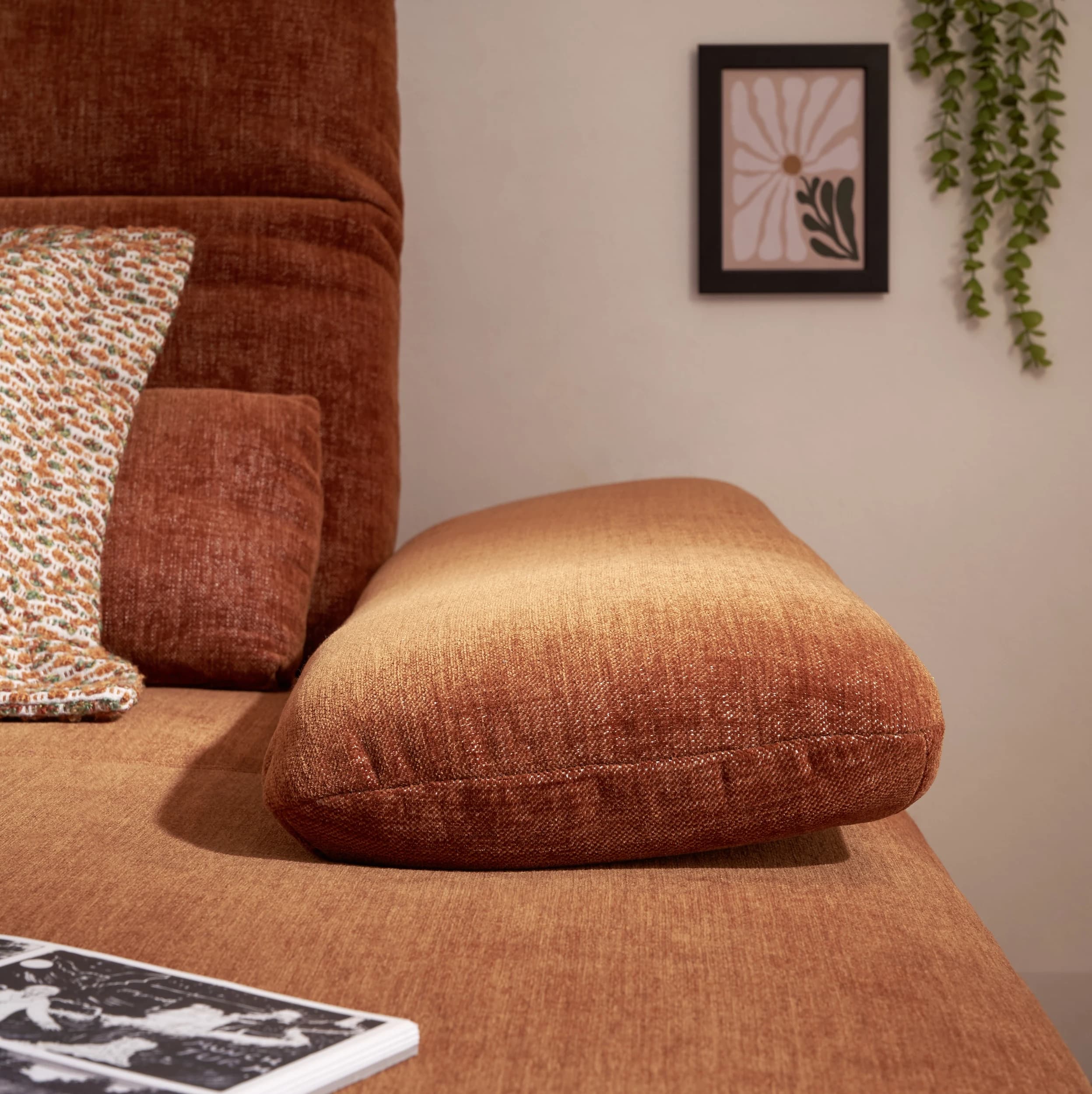 Ecksofa EM Setupal - 2,5-Sitzer mit Longchair rechts, Kopfteil/Armlehne/Rücken verstellbar, Stoff, Rost