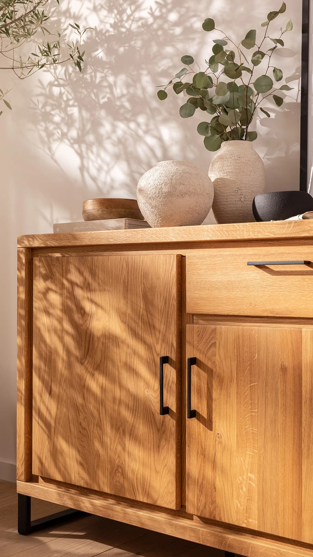 Sideboard Farmingdale light - Eiche massiv, natur geölt