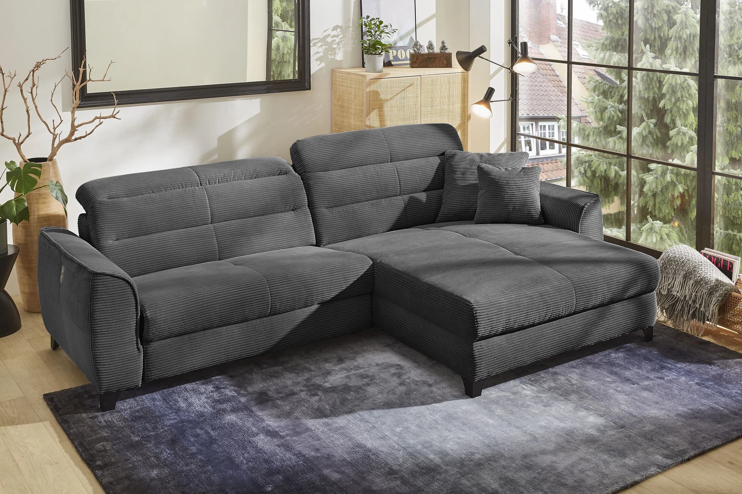 Ecksofa - 1-Sitzer mit Longchair rechts, Relaxfunktion motorisch, Kopfteil verstellbar, Cord, Grau
