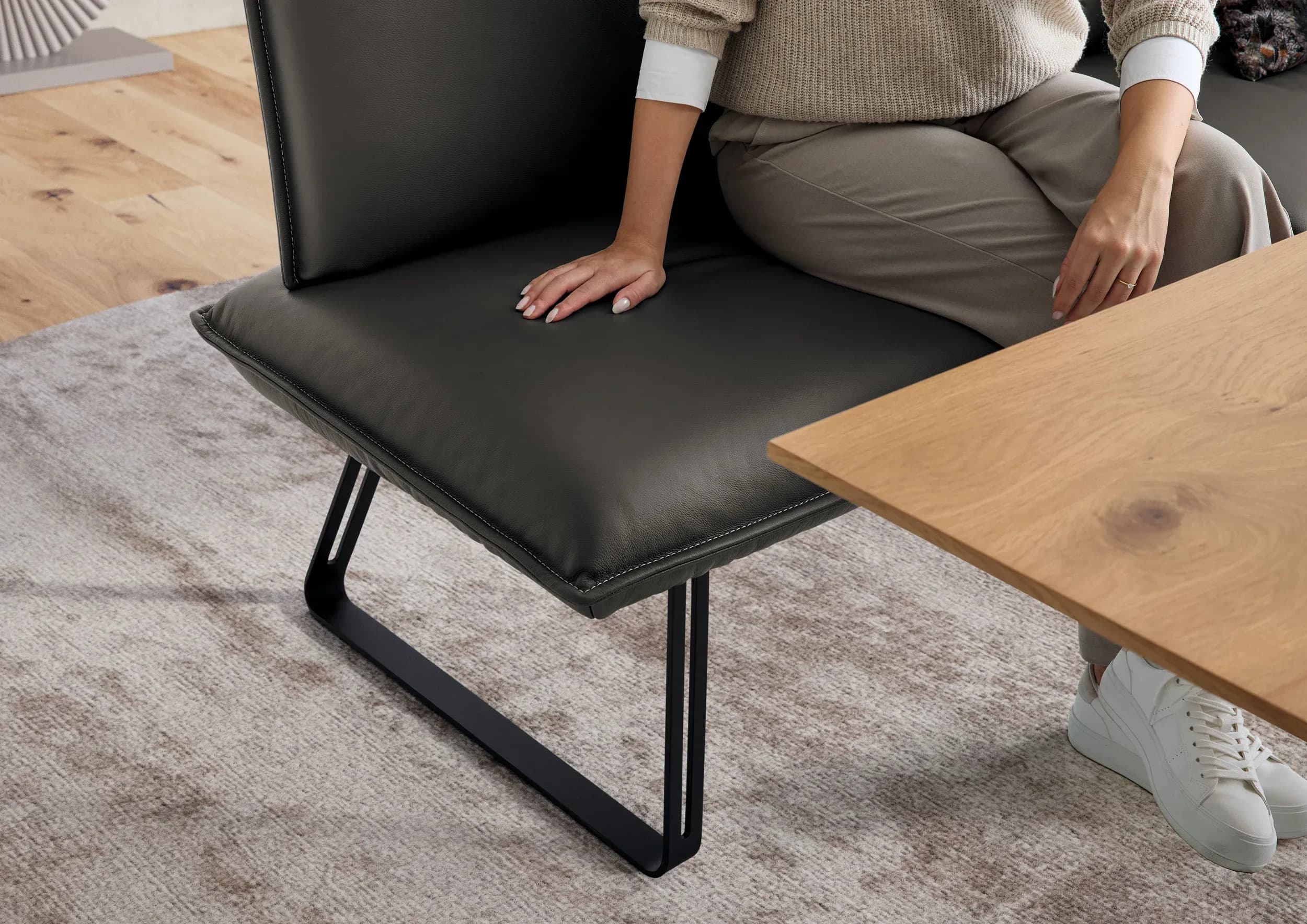 Polsterbank - B ca. 198 cm, 3-Sitzer, Leder, Lava