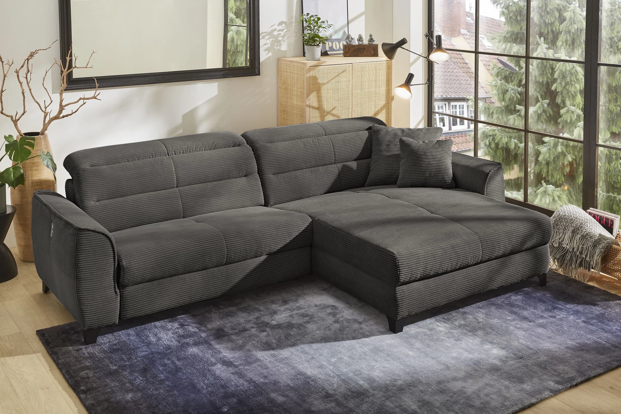 Ecksofa - 1-Sitzer mit Longchair rechts, Relaxfunktion motorisch, Kopfteil verstellbar, Cord, Grau