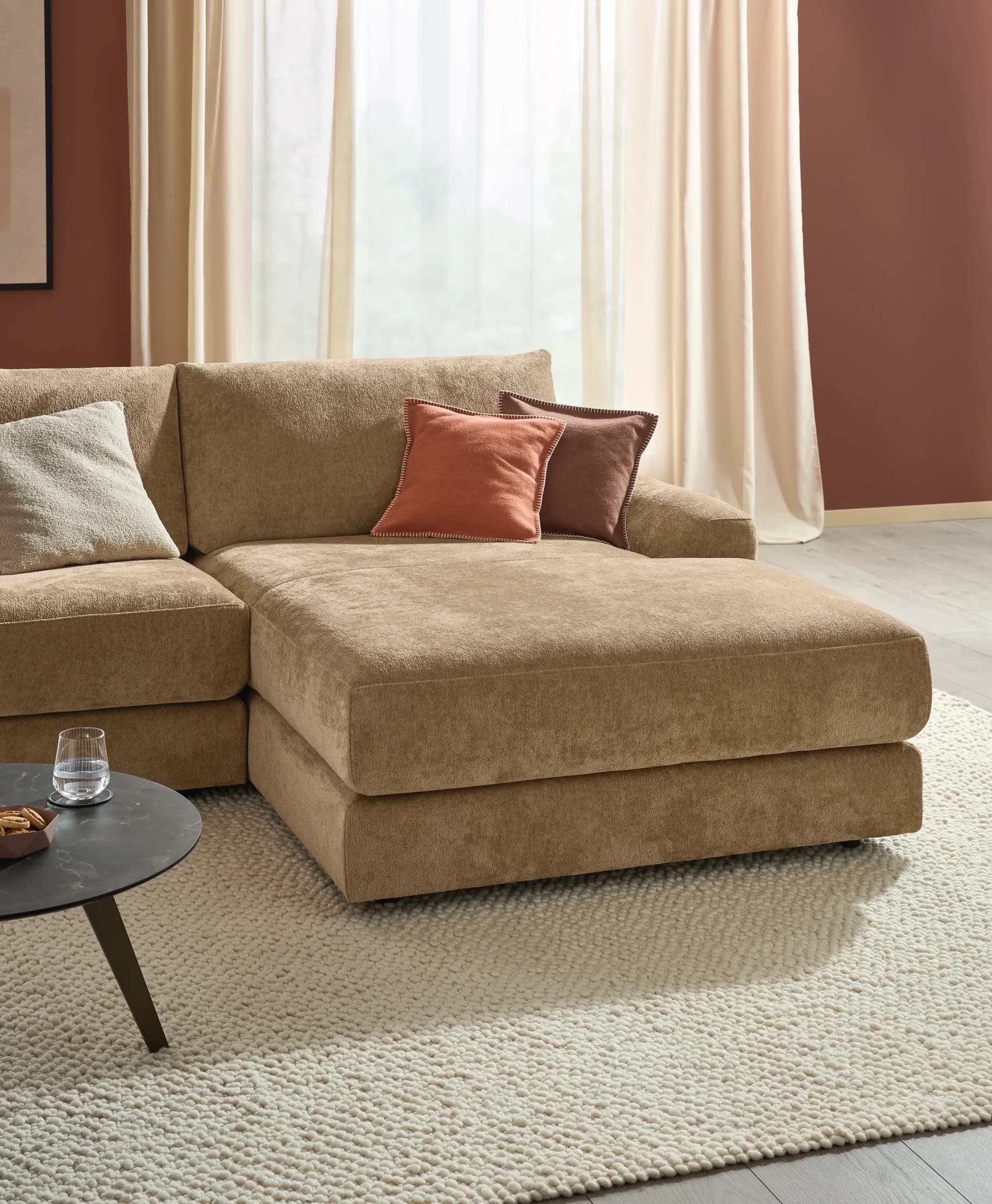 Ecksofa Almeria - 2-Sitzer mit Longchair rechts, Stoff, Hellbraun