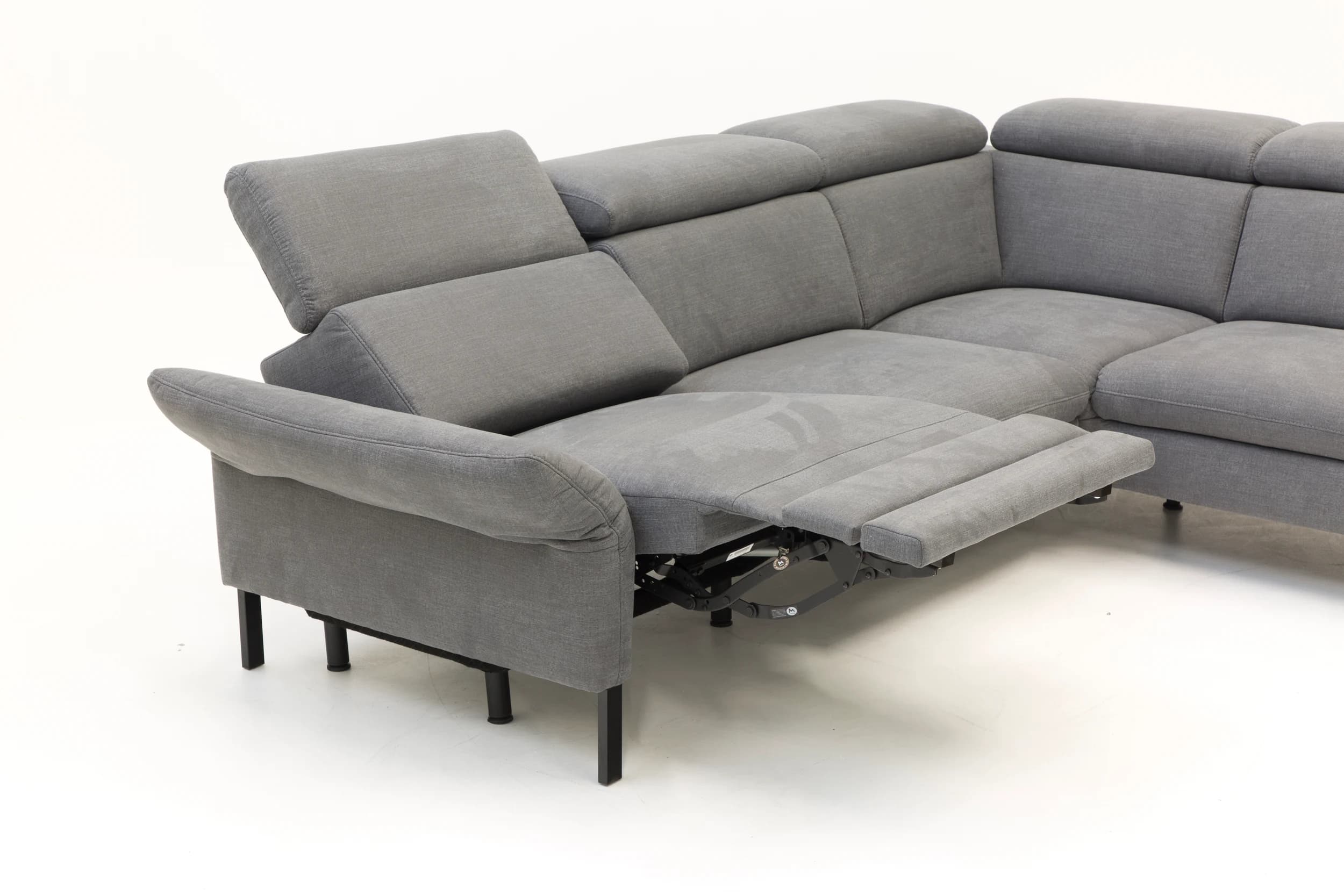 Ecksofa - 2,5-Sitzer mit Ecke rechts, Relaxfunktion (motorisch), Kopfstütze verstellbar (manuell), Armlehne verstellbar (manuell), Webstoff, Dunkelgrau