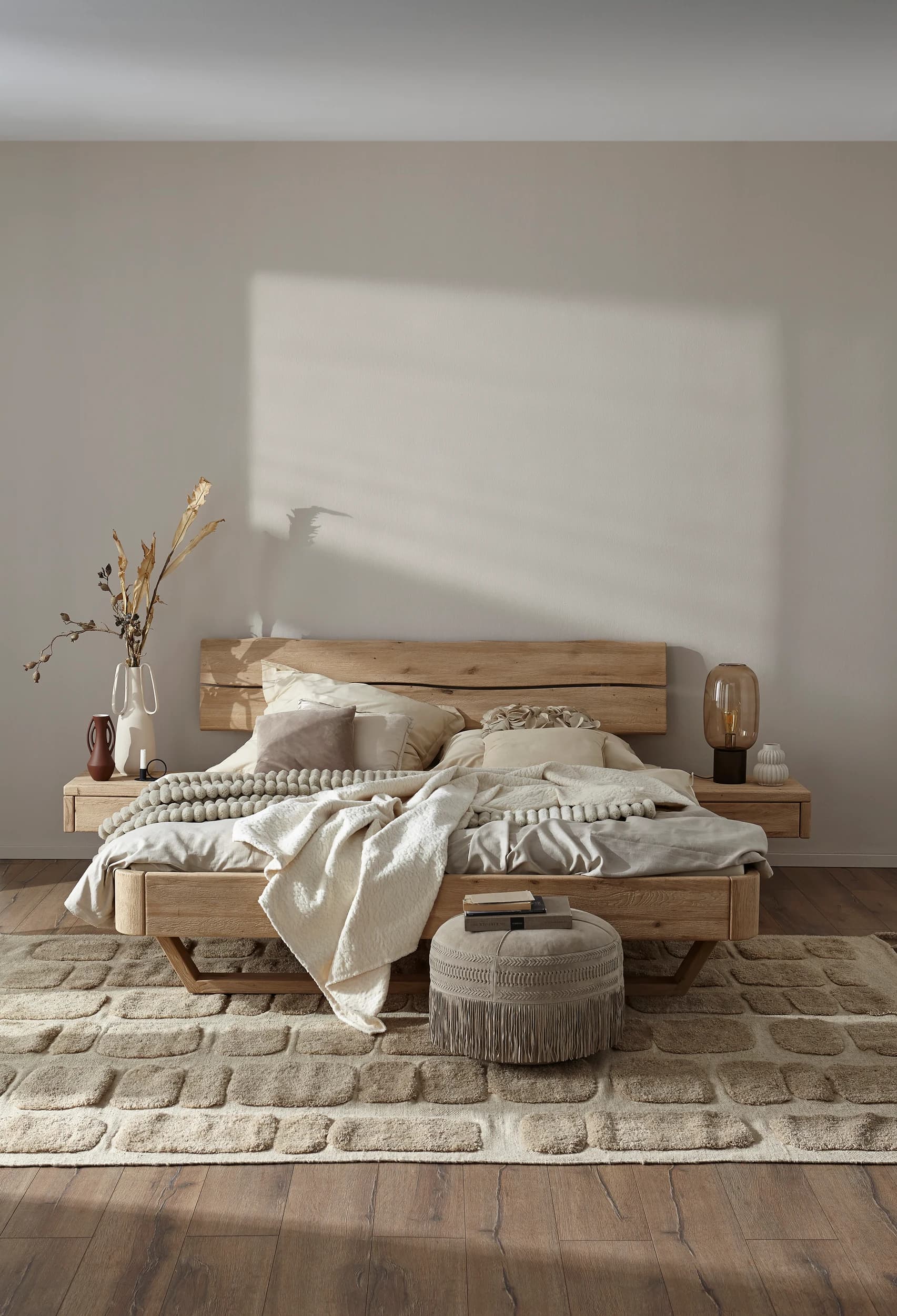 Bettgestell 1660 - Liegefläche ca. 180x200 cm, Wildeiche bianco, sandgestrahlt