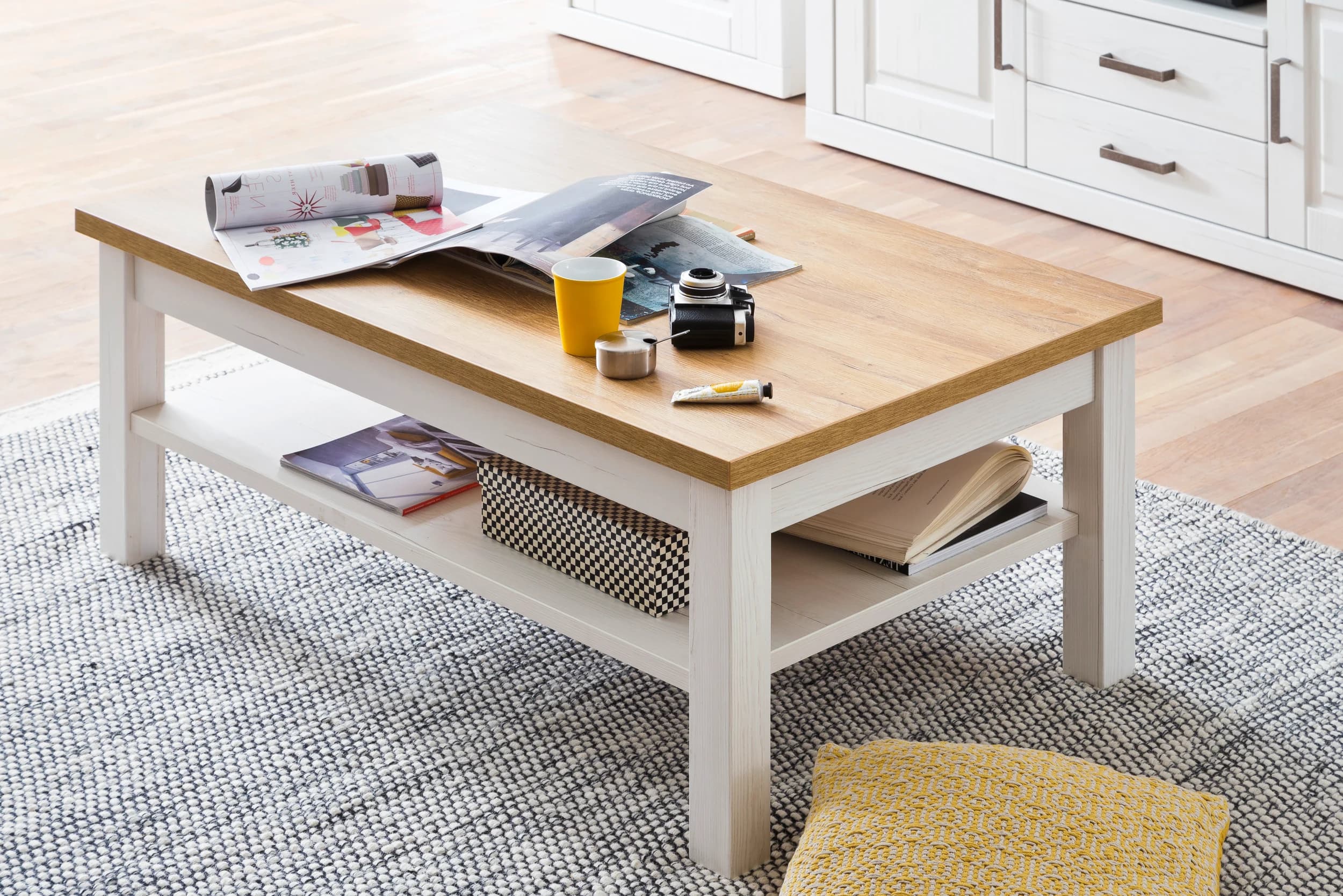 Couchtisch - LBH ca. 114x70x46 cm, Pinie Nachbildung