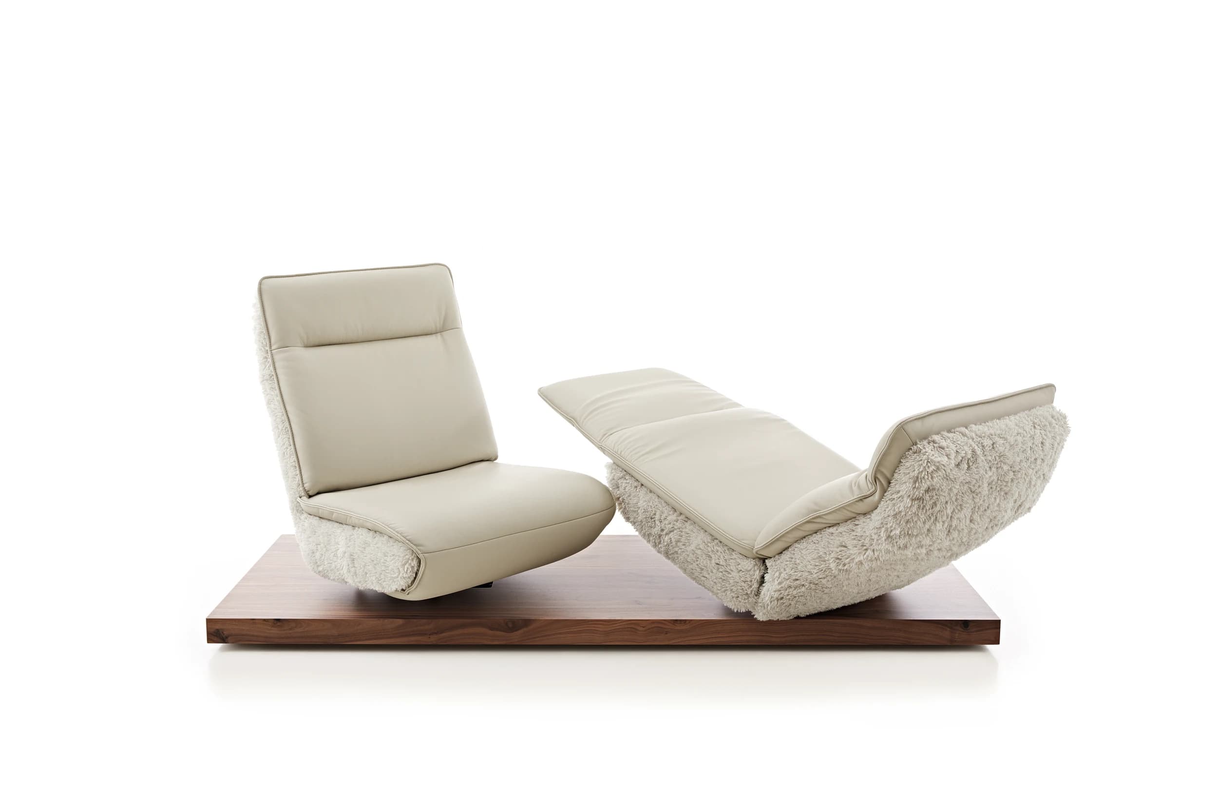 Sofa - 2-Sitzer, Relaxfunktion motorisch, Leder/Stoff Perlmutt