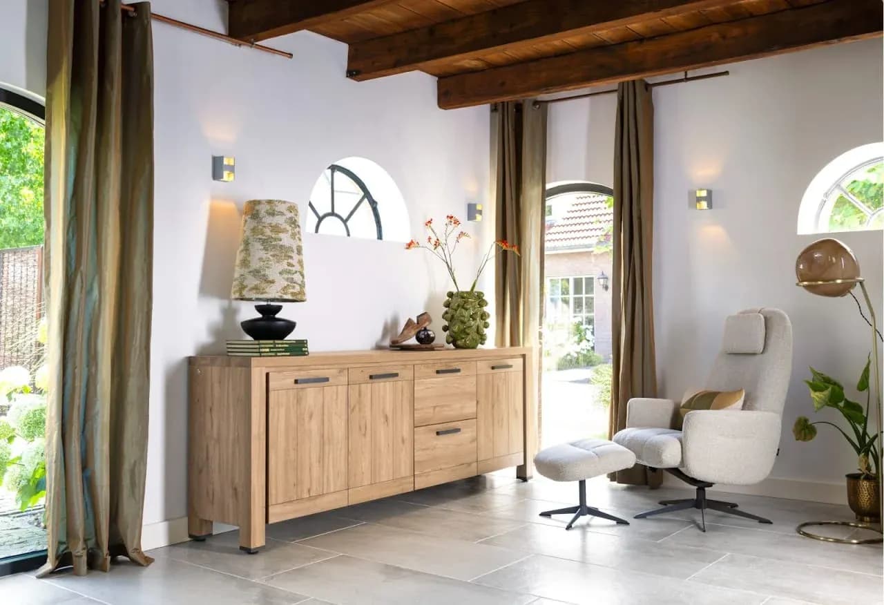 Delmonte, Sideboard 230 cm - 3-Türen + 2-Laden (dimmbare LED-Beleuchtung)