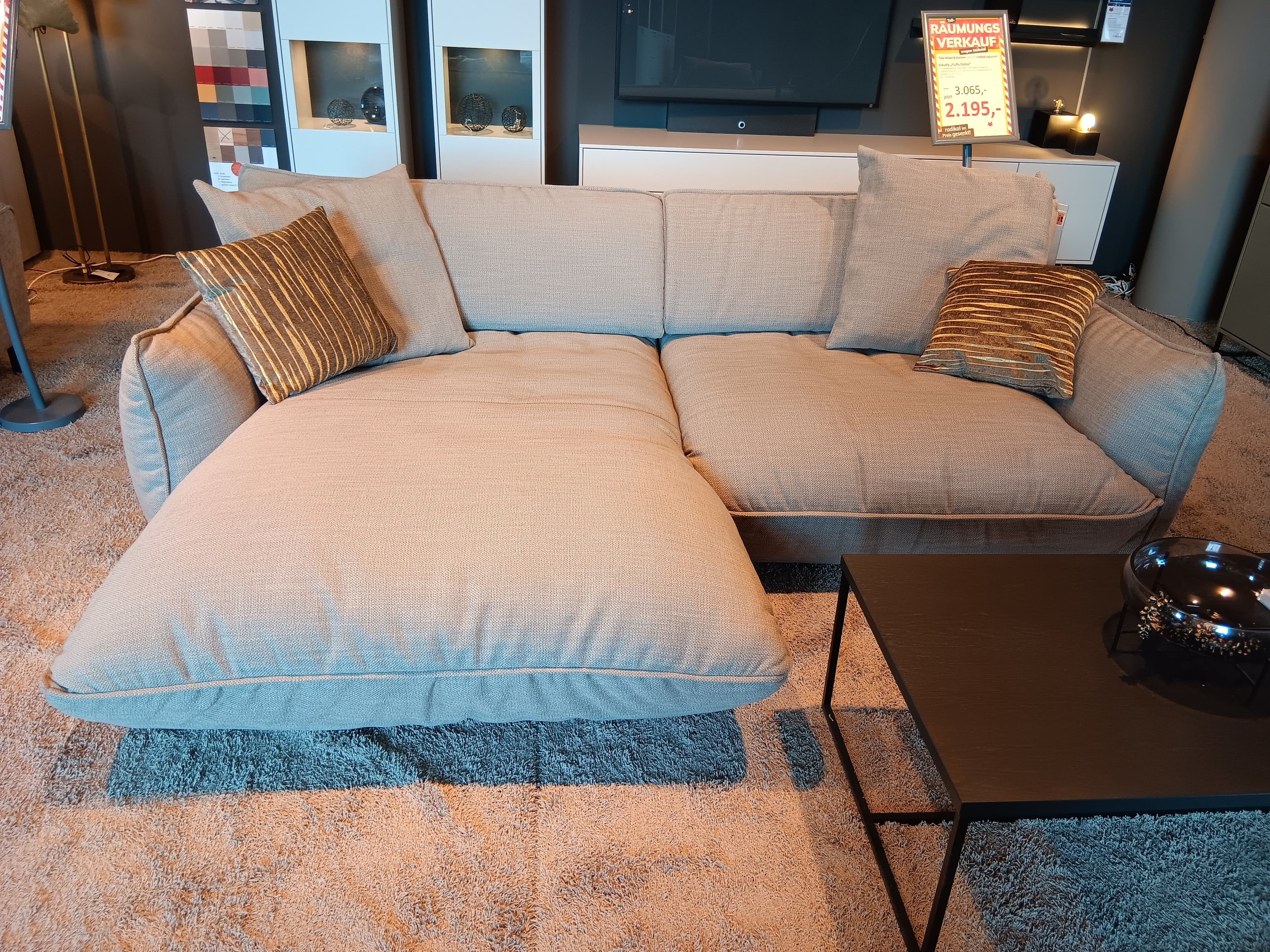 Ecksofa "Global-Fluffy" – Ausstellungsstück im Möbelhaus Gottwald – der Wohnfuchs