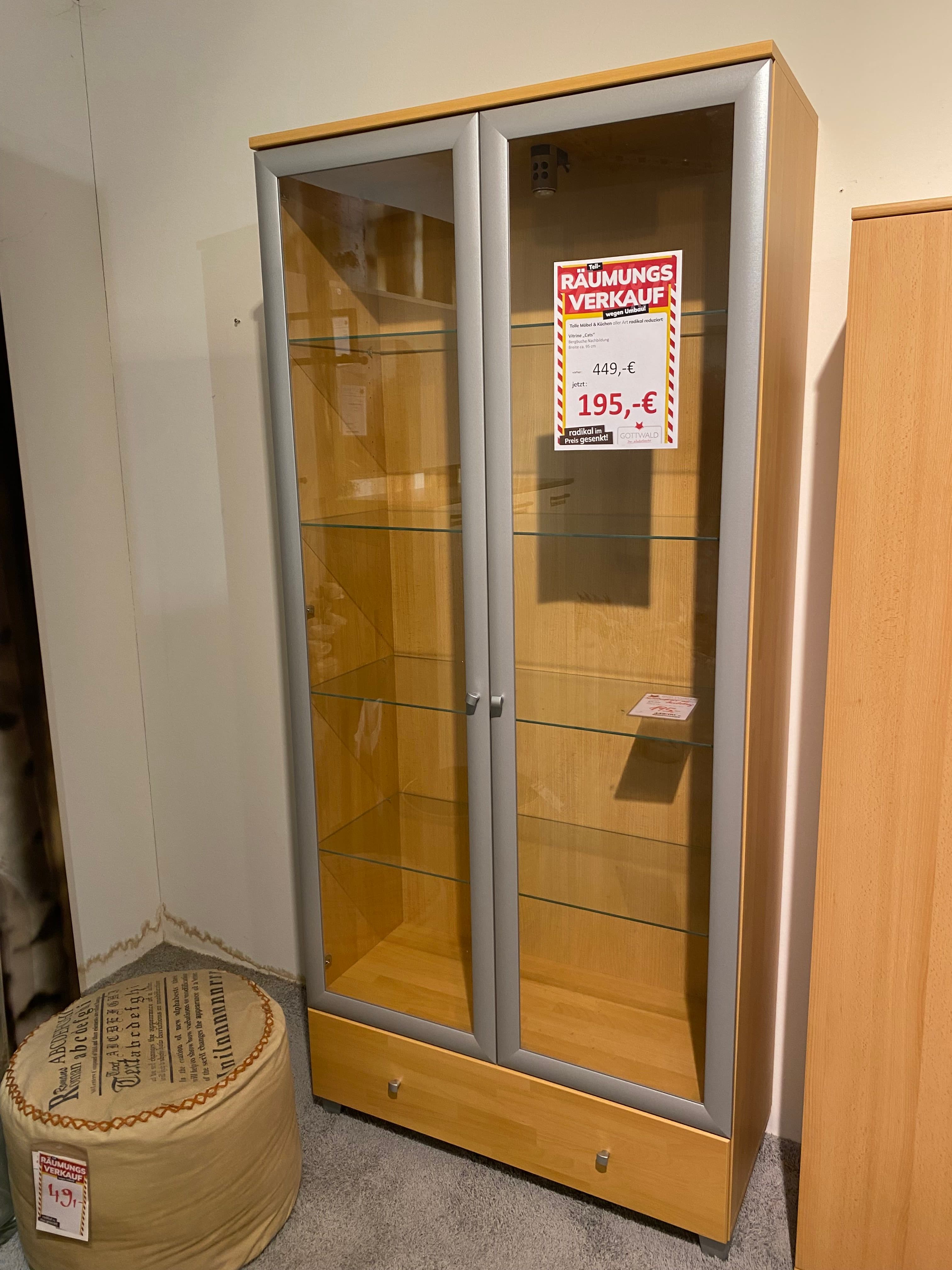 Vitrine "Cats" von Eggerath – Ausstellungsstück im Möbelhaus Gottwald – der Wohnfuchs